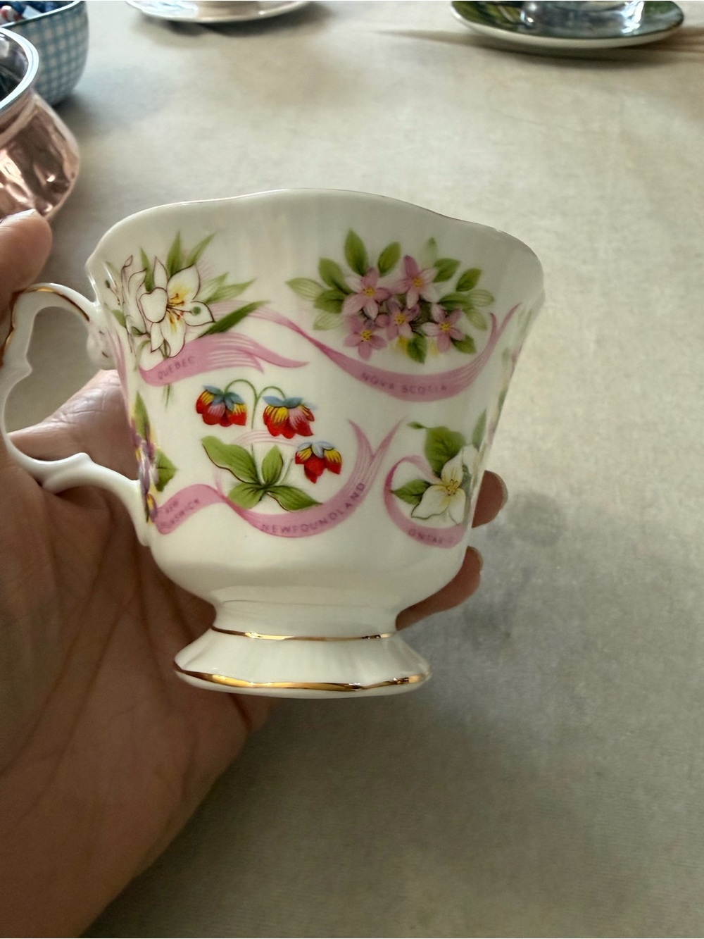 Royal Albert Bone China Teacup with Red Maple Leaf and Gold Trim - Picture 3 of 7